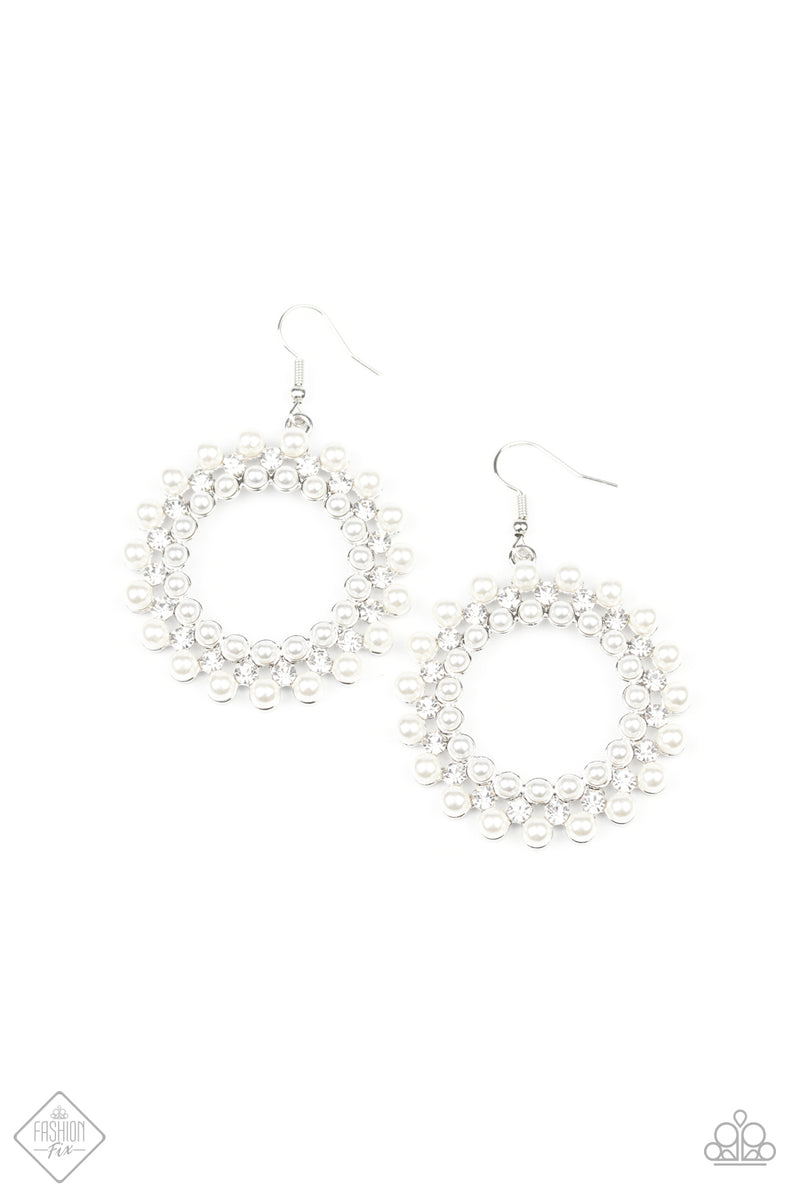 Pearly Poise - White Pearl Earrings